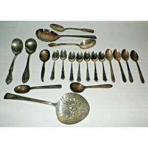20 Lot Vintage Silver Plated Spoons Com Heirloom